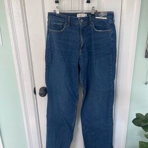 Abercrombie & Fitch Women's Blue low rise Baggy Jeans NWT 10L/30L